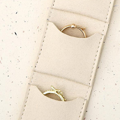 💍✨ Sac à Bijoux Portable à Compartiments ✨ 🎁 -50 % pour une durée limitée ! Parfait pour voyager avec style 👜🌍