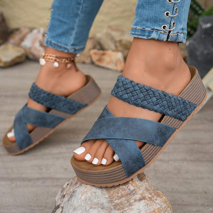 👡 50% DE DESCONTO AGORA! 🔥 Sandálias de cunha com tiras entrecruzadas para mulher – Confortáveis, elegantes e perfeitas para os dias de verão ☀️