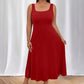Vestido elegante sem mangas de cor lisa para mulher